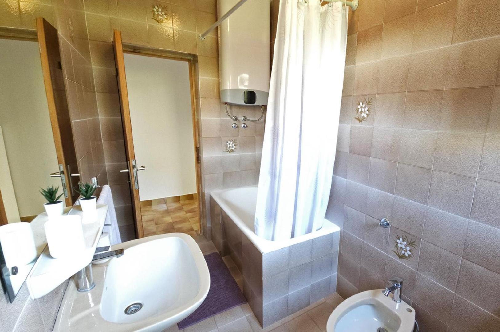 Apartment Jole - A4 -Two Bedrooms - Close To The City Center Poreč Extérieur photo