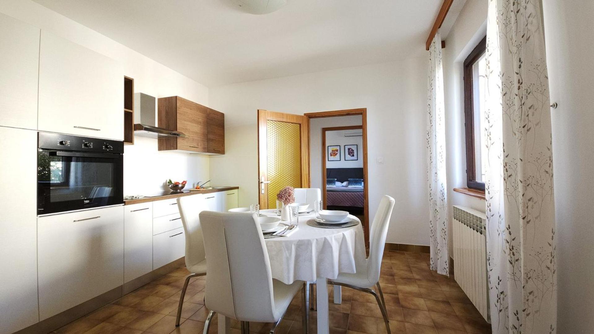 Apartment Jole - A4 -Two Bedrooms - Close To The City Center Poreč Extérieur photo